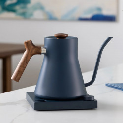 Fellow Stagg EKG Stoneblue + Walnuss | Wasserkocher Gooseneck