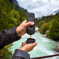 Mobile Kaffeemaschine Wacaco Nanopresso (schwartz) + weiche Kapsel - B-Ware